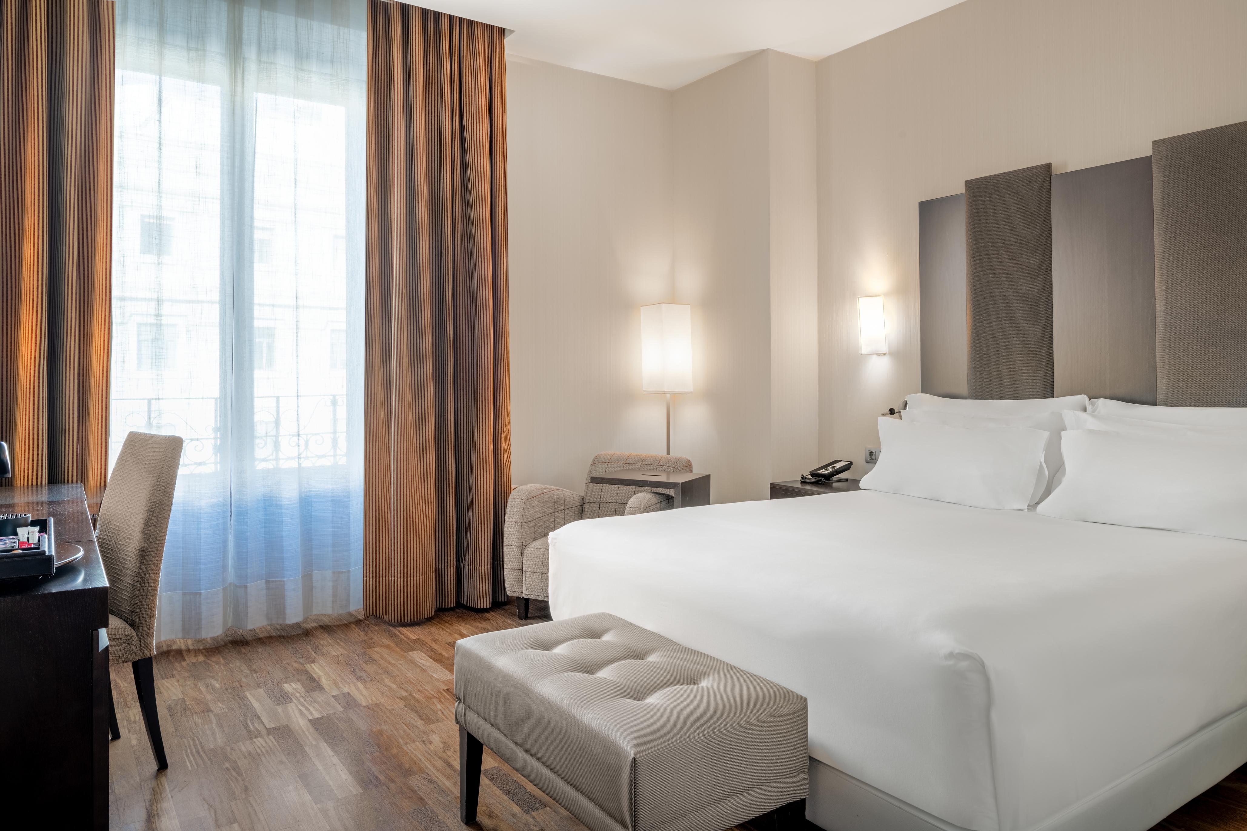 Nh Collection Victoria Hotel Granada Kültér fotó